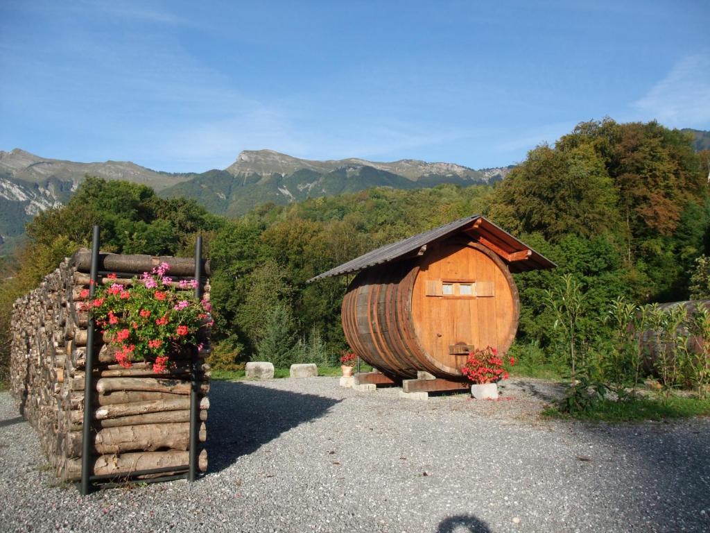 Tournon-sur-Rhône 萨瓦不同寻常的大酒窖酒庄旅馆酒店 外观 照片